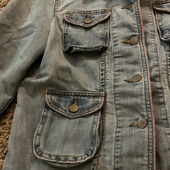 Women’s jean jacket - Picture 4 of 7